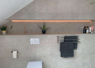 Badezimmersanierung mit Dachschrägen in Nürnberg