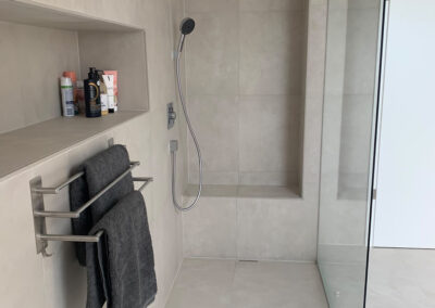 Badezimmersanierung mit Dachschrägen in Nürnberg